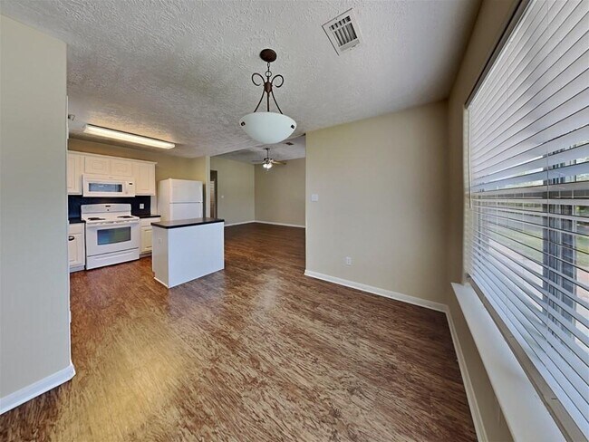 Building Photo - 4727 Comal River Loop