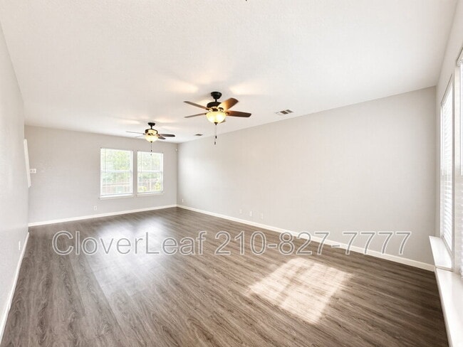 Building Photo - 8130 Heights Valley