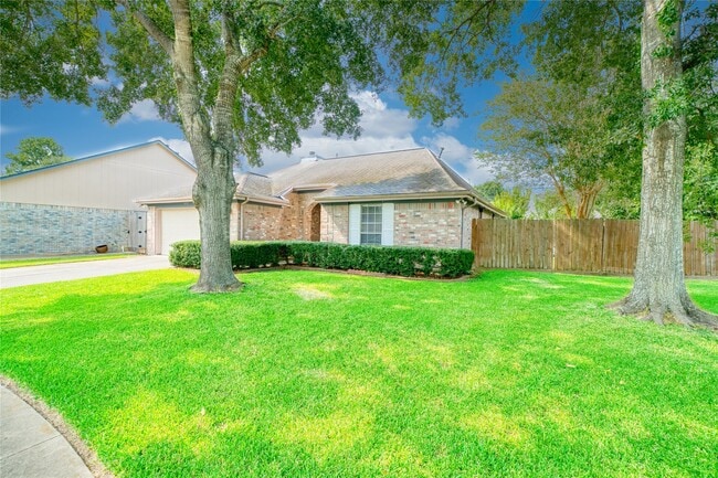 Building Photo - 4439 Morris Dr