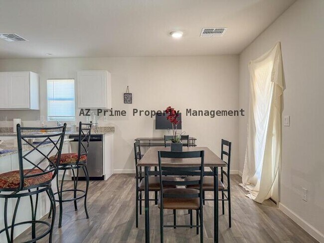 Building Photo - 1209 W Seagoe Ave