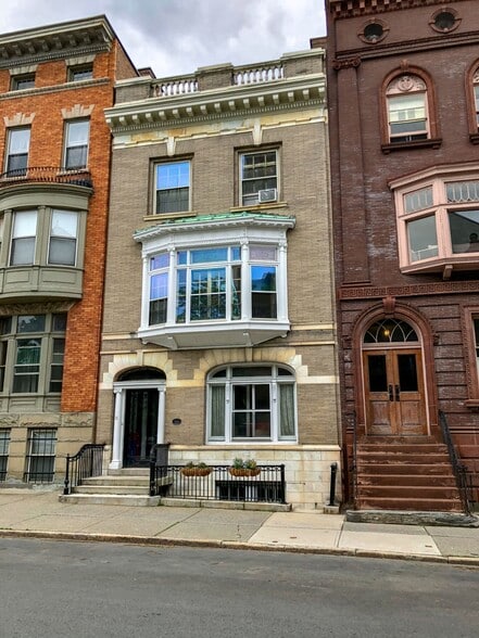 Primary Photo - 375 State Street