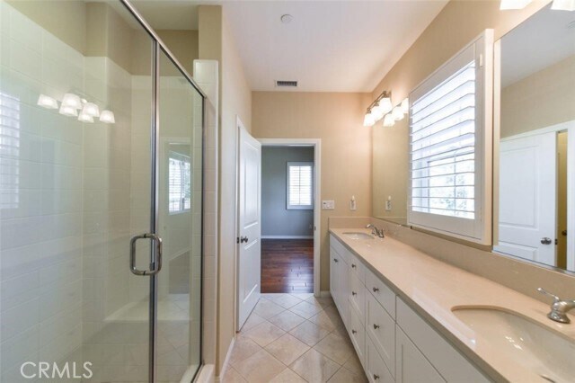 Building Photo - 71 Twin Flower