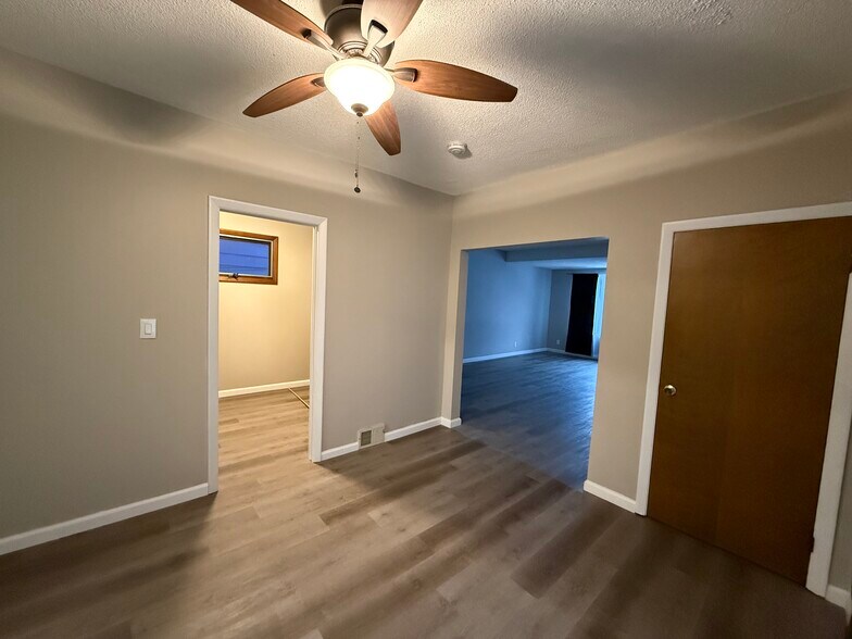 Building Photo - 380 Falconer St.