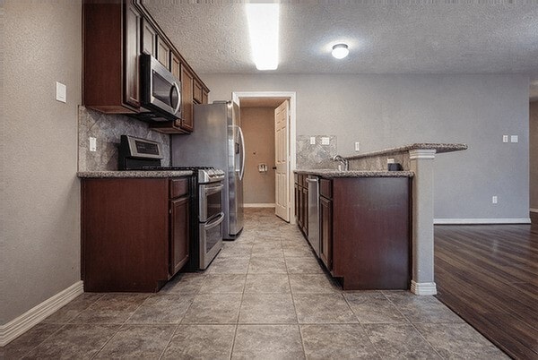 Building Photo - 2518 Staples St