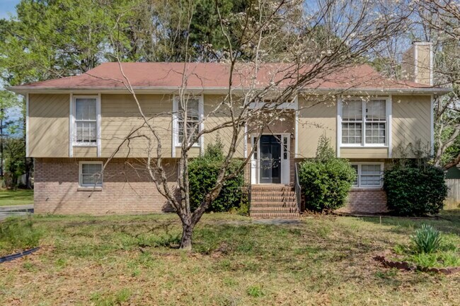Building Photo - 1233 Willow Creek Pl