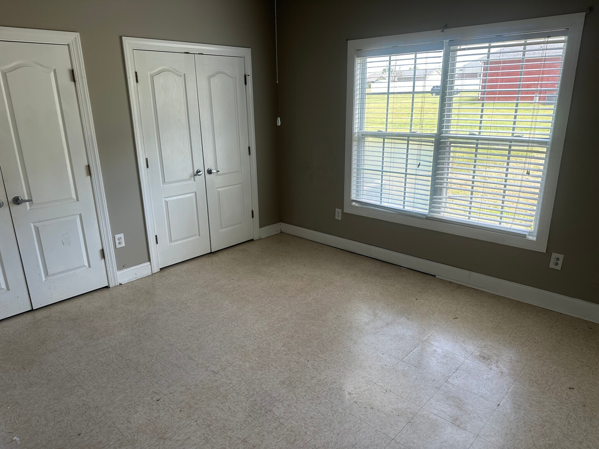 Building Photo - 10435 Wall Triana Hwy