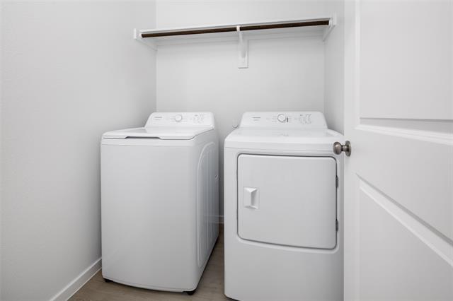 Building Photo - 15237 Grappling Irons Ln