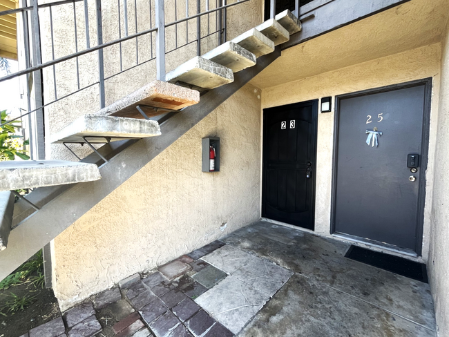 Primary Photo - 12835 10th St