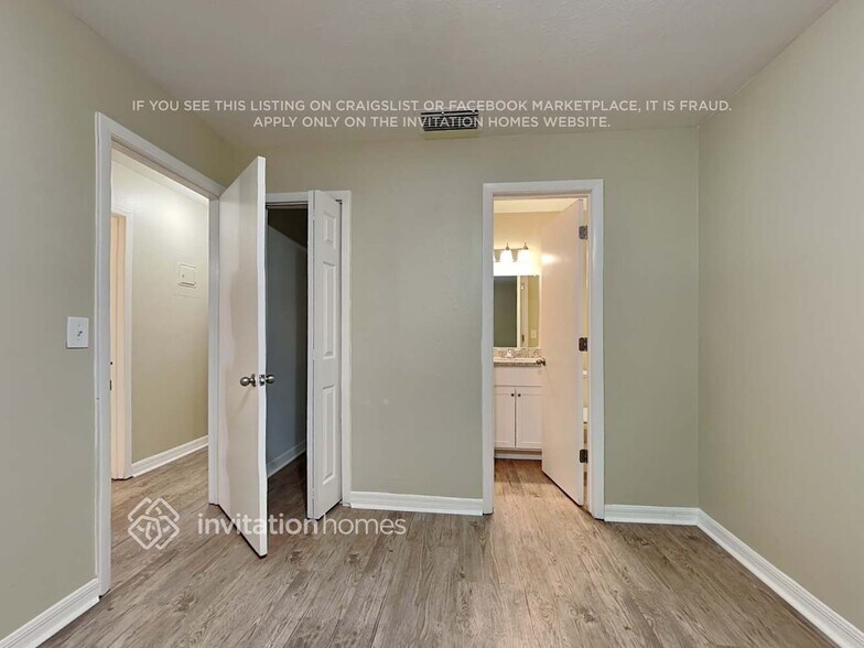 Building Photo - 404 Edwin St