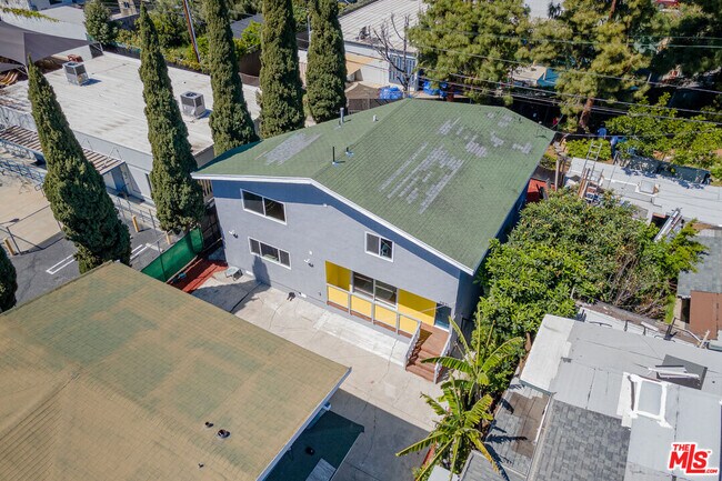Building Photo - 5631 La Mirada Ave