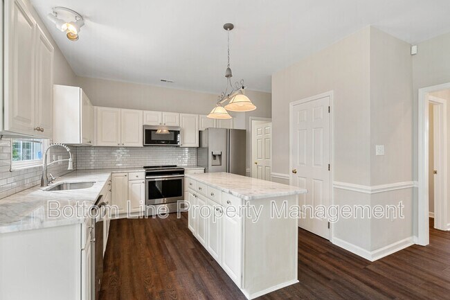Building Photo - 1500 Candlewyck Ct