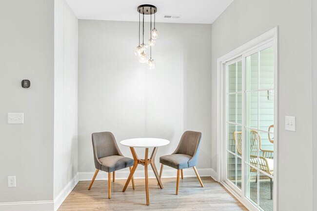 Building Photo - 504 Stone Crab Ln