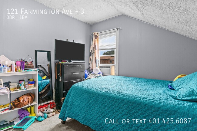 Building Photo - 121 Farmington Ave