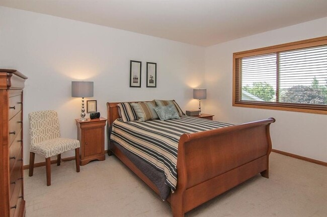 Building Photo - 2506 Scenic Ridge Dr