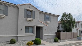 Building Photo - 7535 S 30th Run