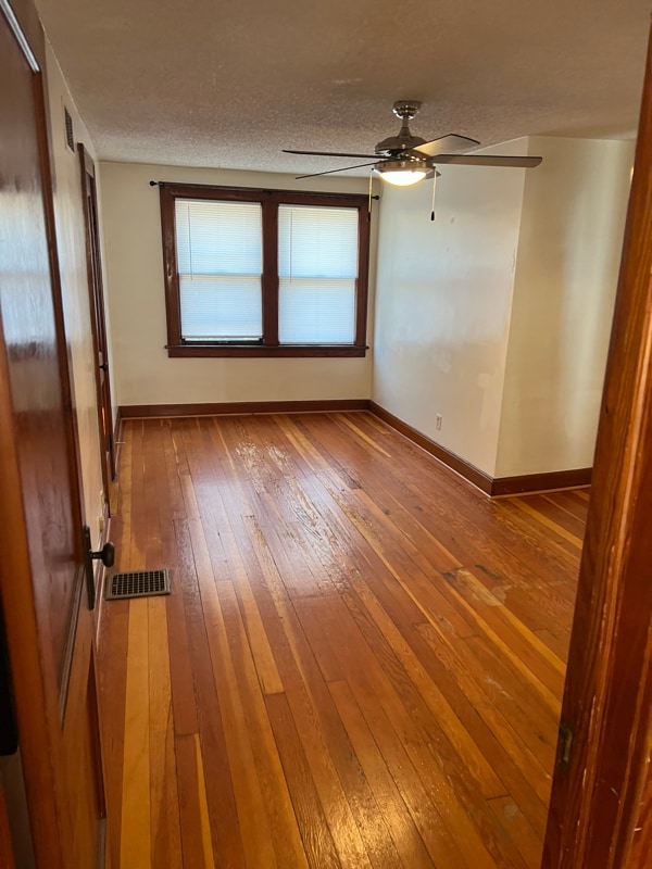 Building Photo - 8512 Woodland Ave