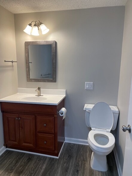 Bathroom - 521 Benton Blvd