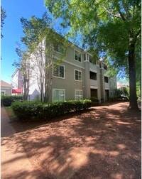 Building Photo - 1 Private Bedroom + Bathroom in Shared Condo Near NCSU