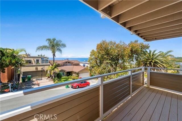 Building Photo - 1010 Tia Juana St