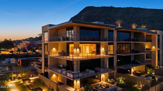 Building Photo - 4849 N Camelback Rdg Dr
