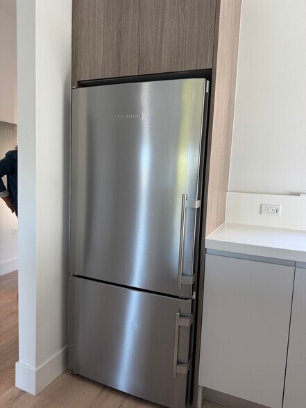 Building Photo - 2747 San Pablo Ave