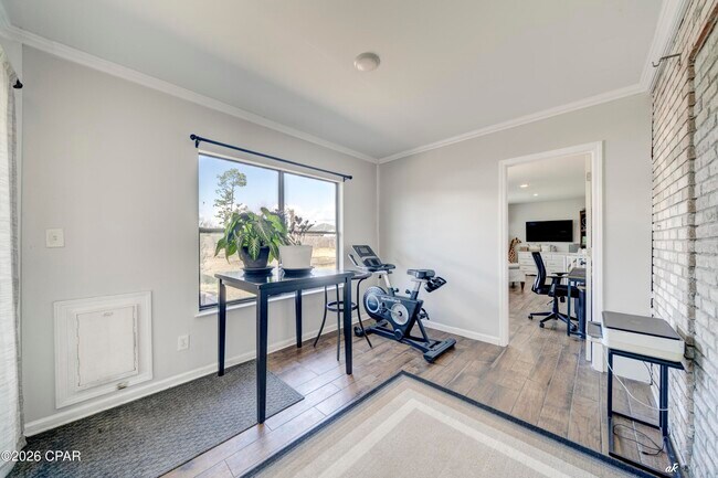 Building Photo - 707 Plantation Cir