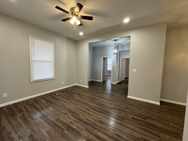 Living Room - 206 S 16th St