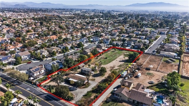 Building Photo - 41866 Magnolia St