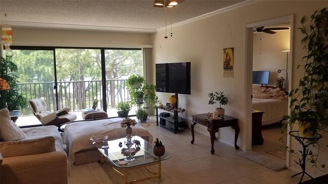 Building Photo - 2700 Bayshore Blvd