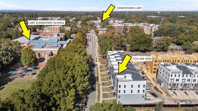 Building Photo - Gorgeous New Construction!  Updated Kitche...