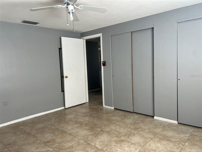 Building Photo - 1050 Croydon Ln