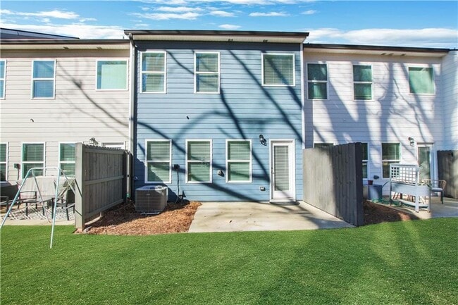 Building Photo - 102 Jaxton St