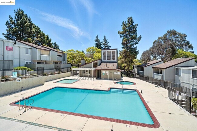 Building Photo - 1333 N Camino Alto