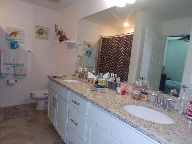 Building Photo - 14051 Heritage Landing Blvd