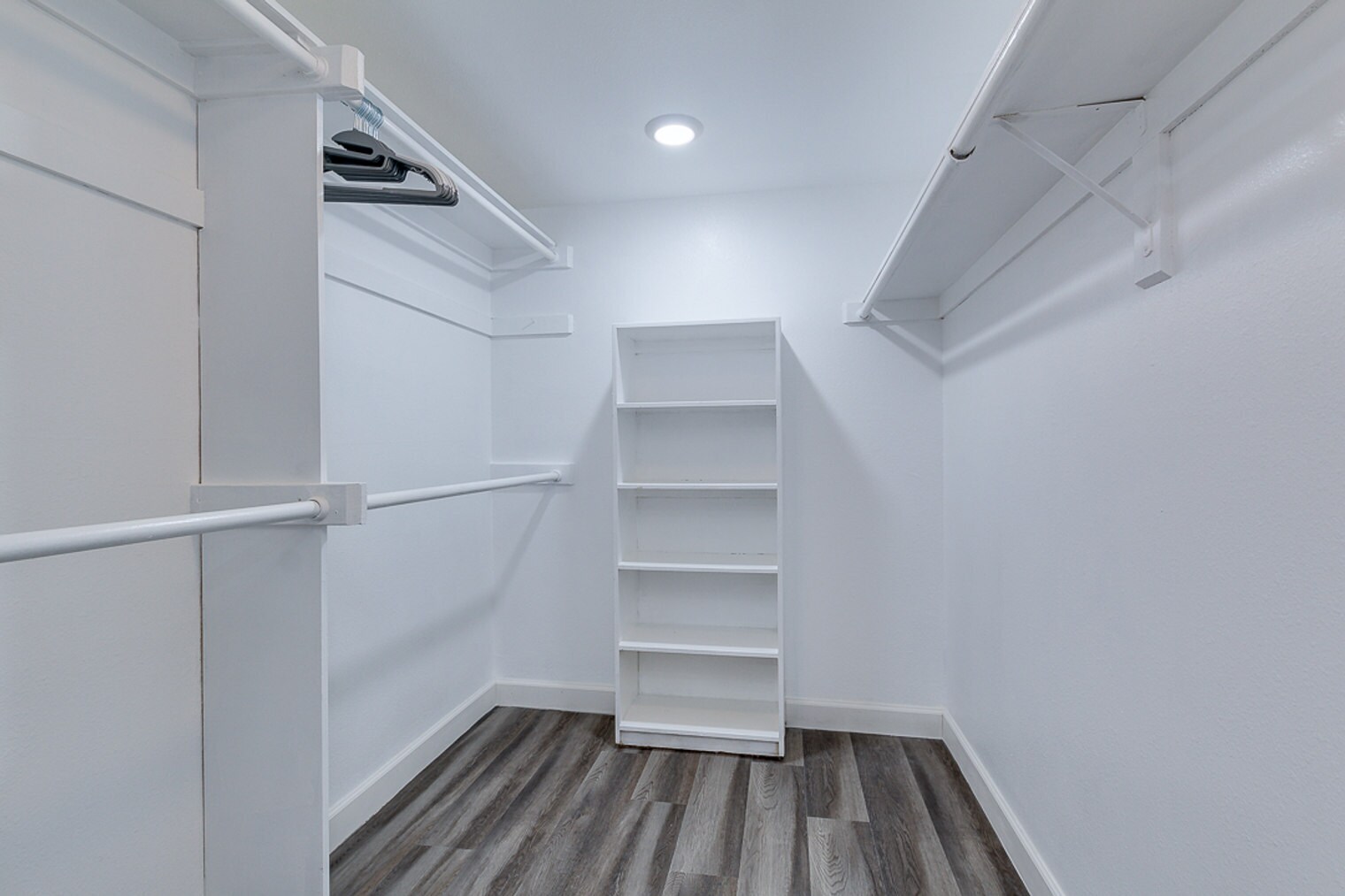 Building Photo - 5124 N 31st Pl
