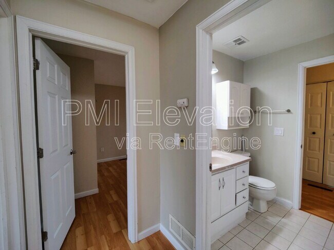 Building Photo - 16938 E Prentice Pl