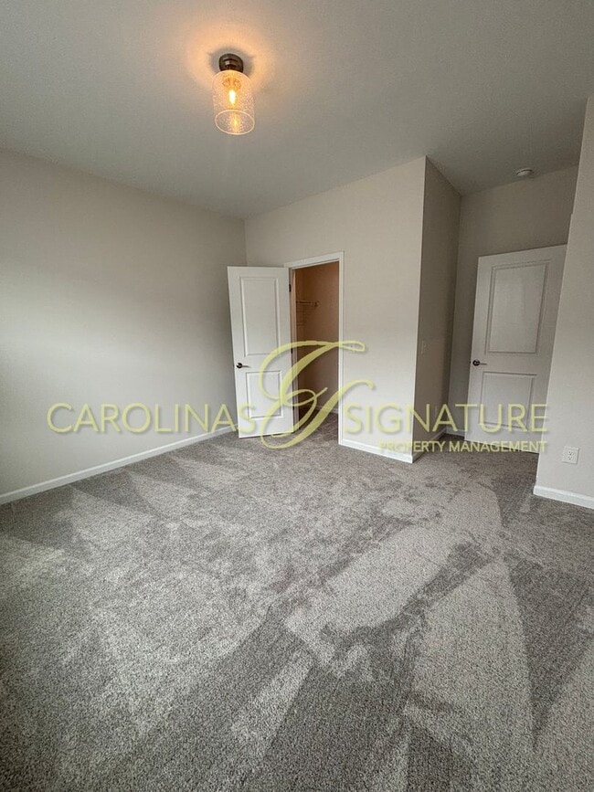 Building Photo - Brand New; Former Model Home; 3BR/2.5BA Townhouse