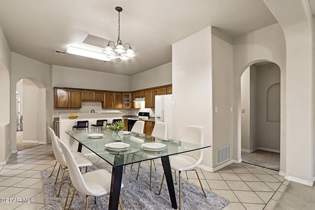Building Photo - 12809 Tierra Alexis Dr