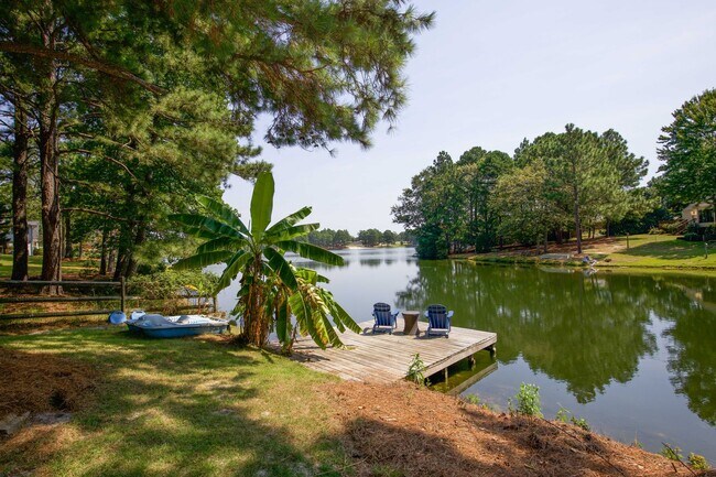Building Photo - Coming up in September!!!!!Lakefront oasis...