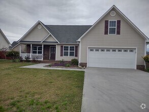 Building Photo - Bonus Room!