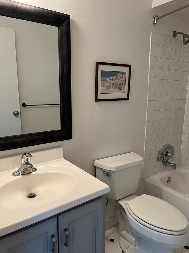 Building Photo - !PRICE REDUCTION! GWYNEDD CLUB 1BR CONDO AVAIL. IMMEDIATELY!