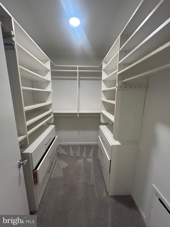 Building Photo - 9574 Standon Pl