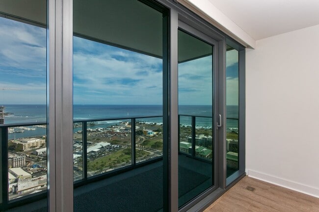 Building Photo - 600 Ala Moana Blvd