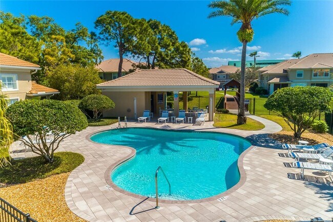 Building Photo - Gated Community Townhome 3br/2.5ba/2 Car G...