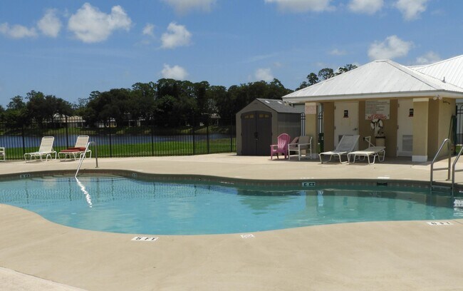 Building Photo - 1520 Vista Lake Cir