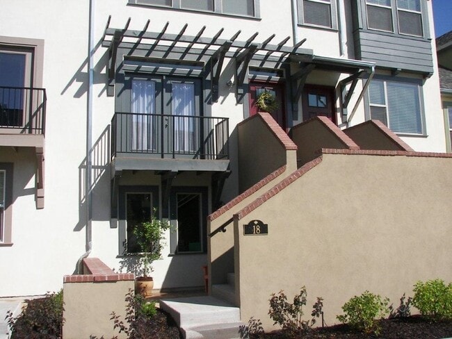 Building Photo - 420 N Main St