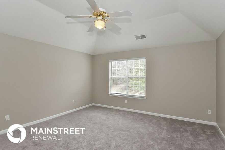 Building Photo - 105 Wood Way