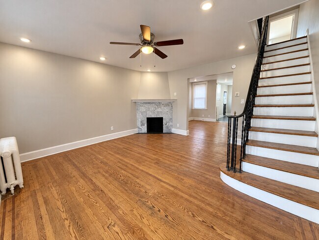 Building Photo - 2112 N 57th St