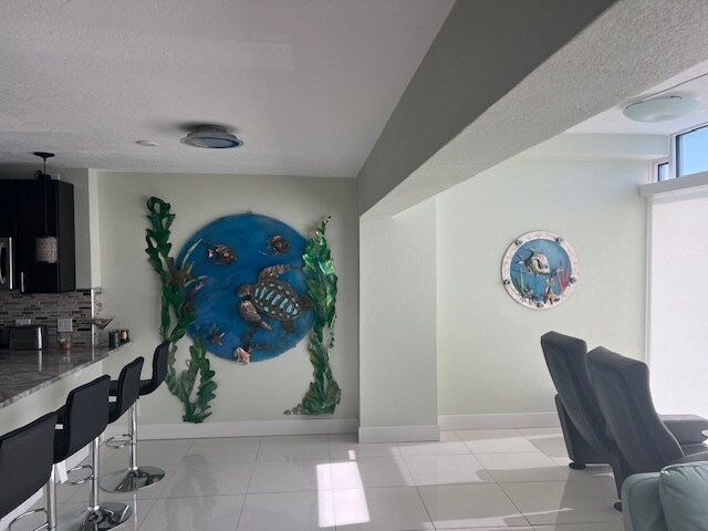 Building Photo - 7200 Sunshine Skyway Ln S