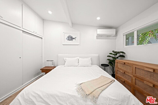 Building Photo - 25154 Malibu Rd